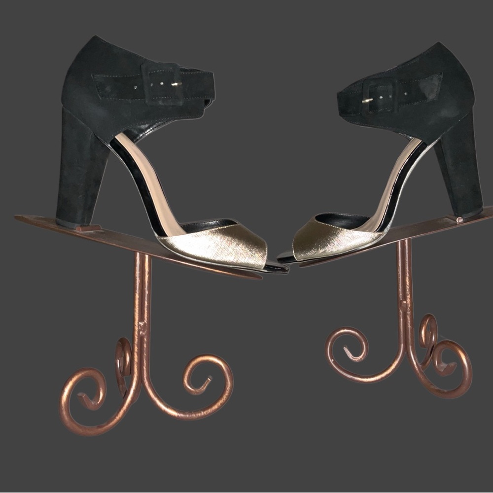 BCBGeneration Black and Gold Heels